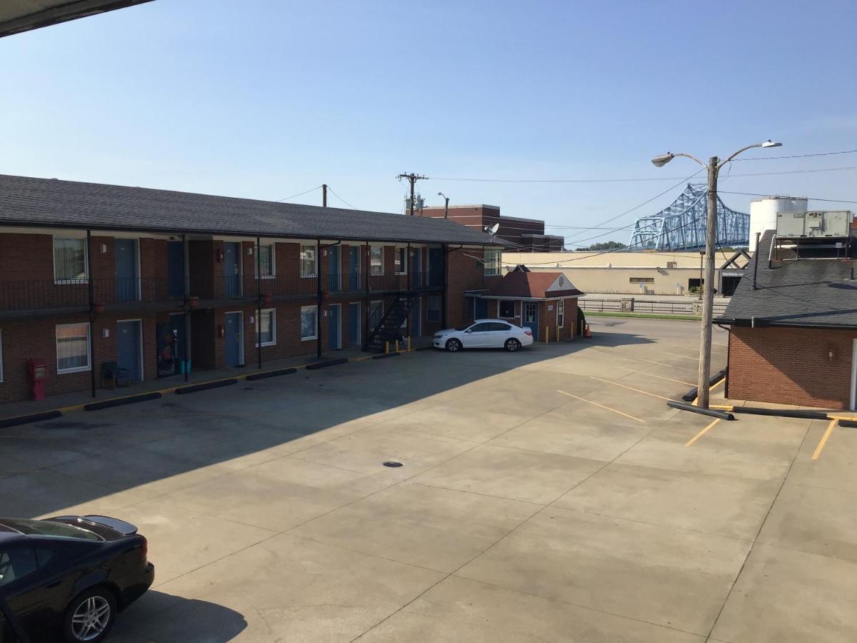 Budget Inn Hotel Owensboro Exterior photo